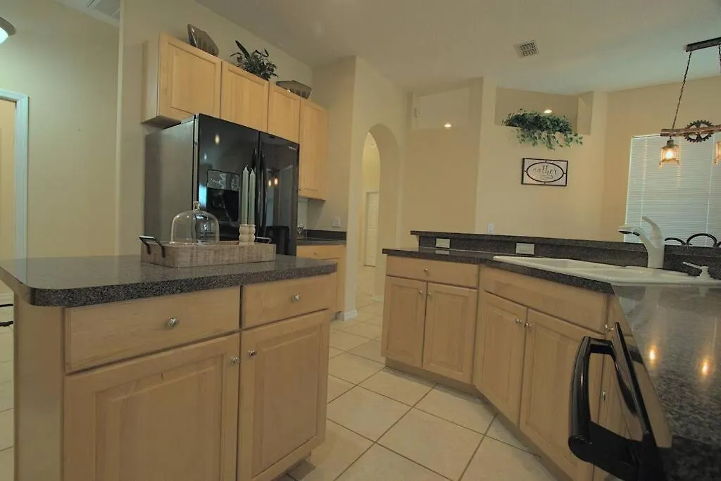 Entire Home With Pool And Lake View And Golf Course By Disney Davenport United States